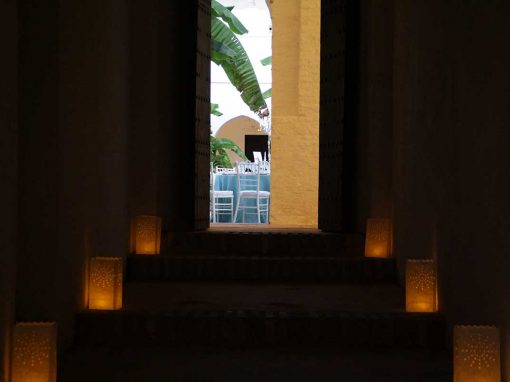Pasillos de acceso al claustro del Monasterio de Santa Clara en Moguer (Huelva)